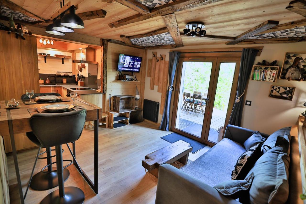 Studio Du Coin - Vue Montagne, Au Calme, Terrasse - Aravistour Les Villards-sur-Thones Exterior photo